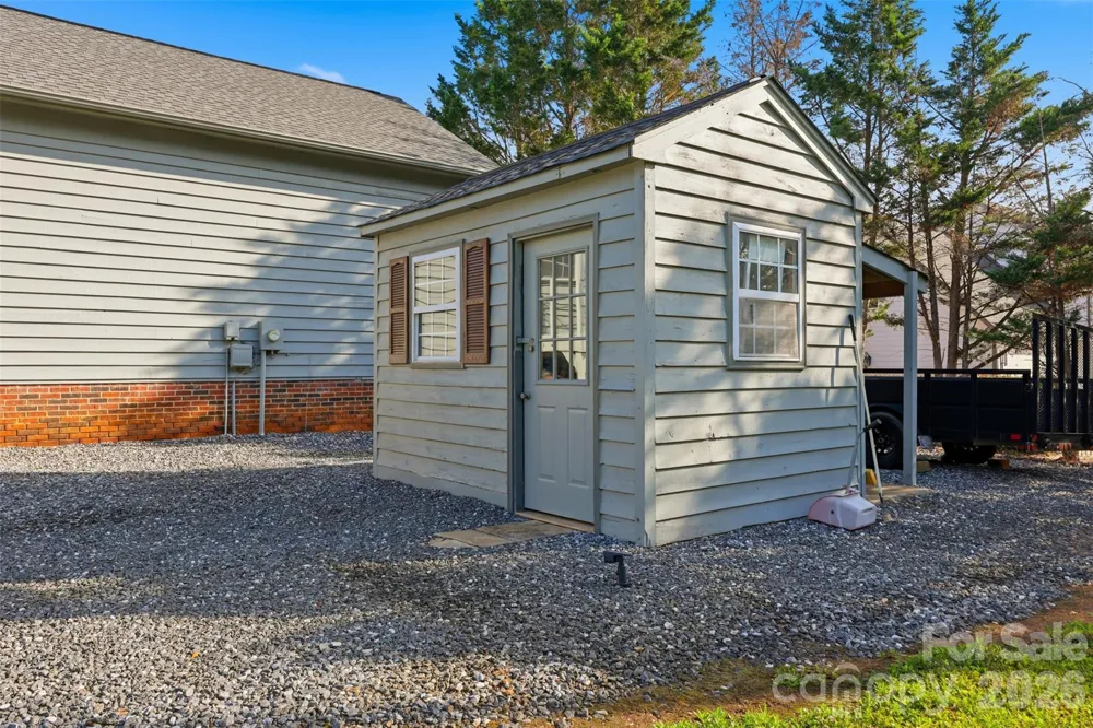 40 Candlewick Cove Drive Taylorsville, NC 28681