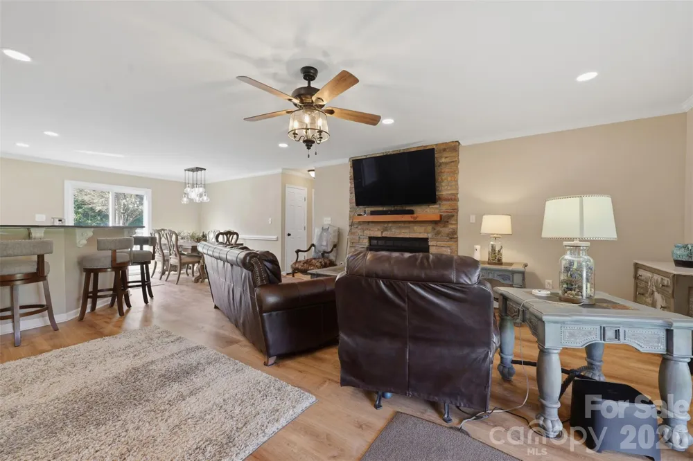 40 Candlewick Cove Drive Taylorsville, NC 28681