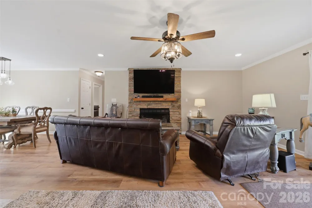 40 Candlewick Cove Drive Taylorsville, NC 28681