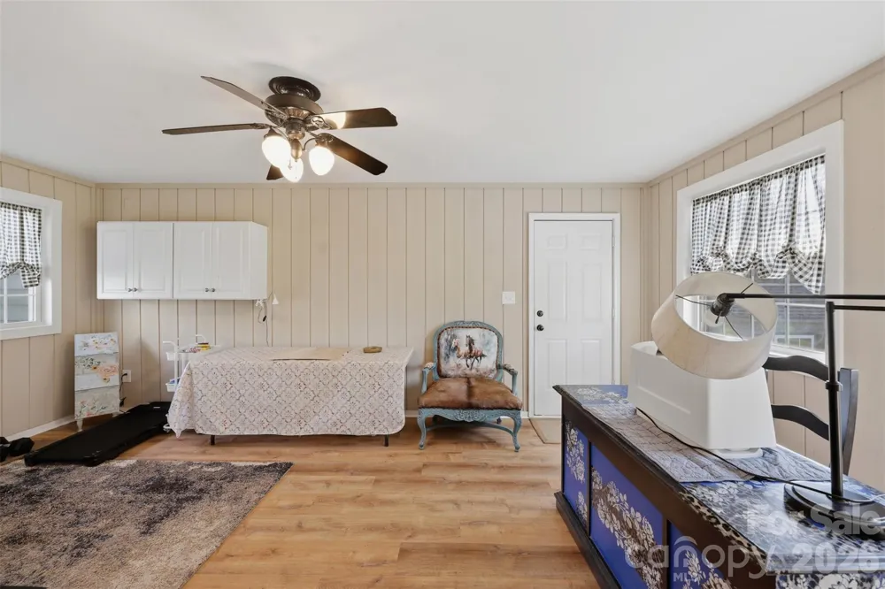 40 Candlewick Cove Drive Taylorsville, NC 28681