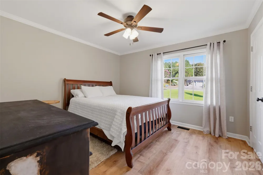 40 Candlewick Cove Drive Taylorsville, NC 28681