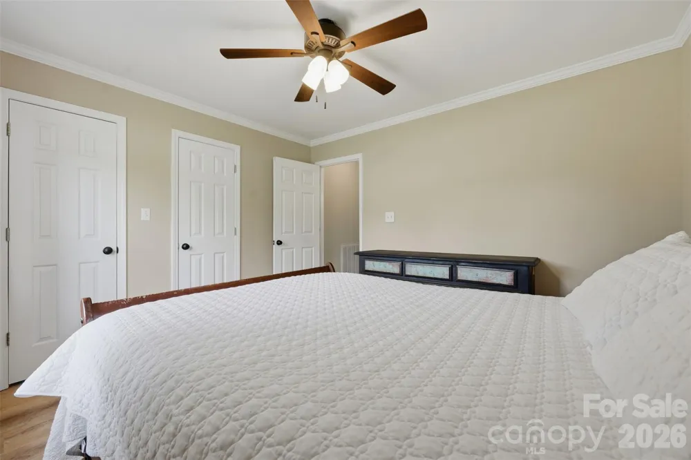40 Candlewick Cove Drive Taylorsville, NC 28681