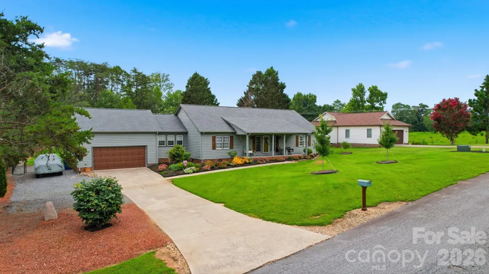 40 Candlewick Cove Drive Taylorsville, NC 28681