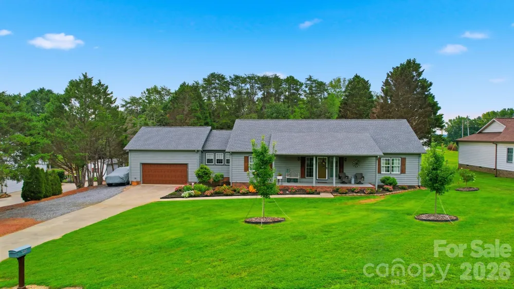 40 Candlewick Cove Drive Taylorsville, NC 28681