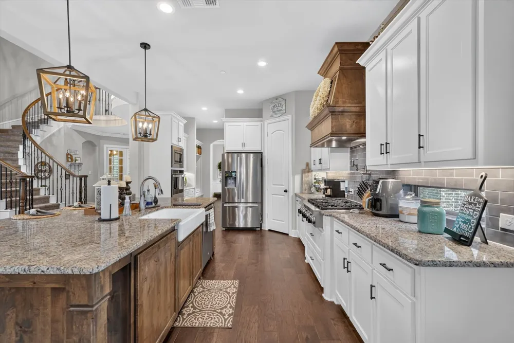 6706 Blackstone Drive Sachse, TX 75048