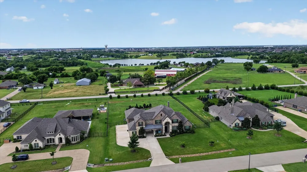 6706 Blackstone Drive Sachse, TX 75048