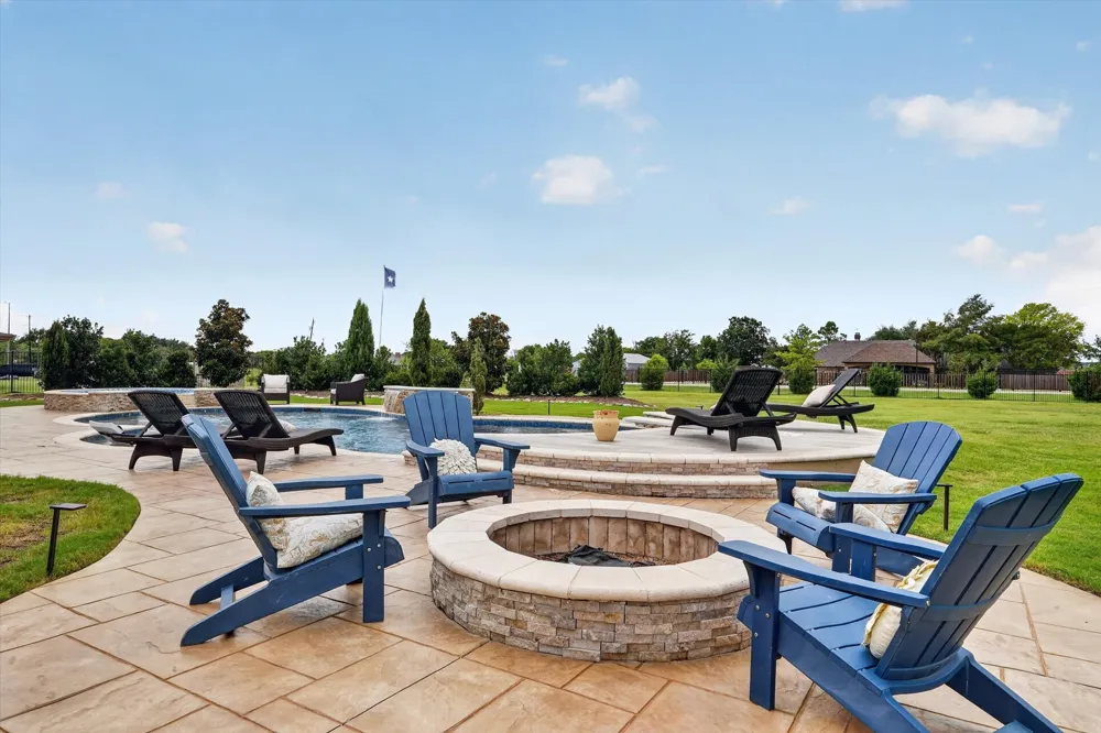 6706 Blackstone Drive Sachse, TX 75048