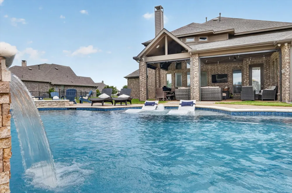 6706 Blackstone Drive Sachse, TX 75048