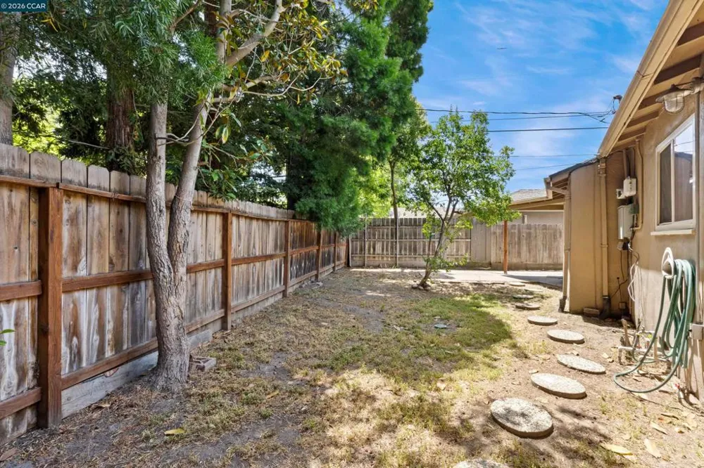 5714 Claremont Ave Stockton, CA 95207