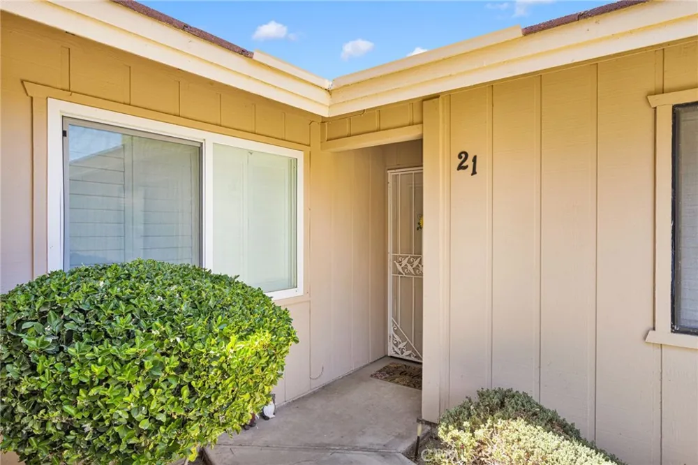 27535 Lakeview #21 Helendale, CA 92342