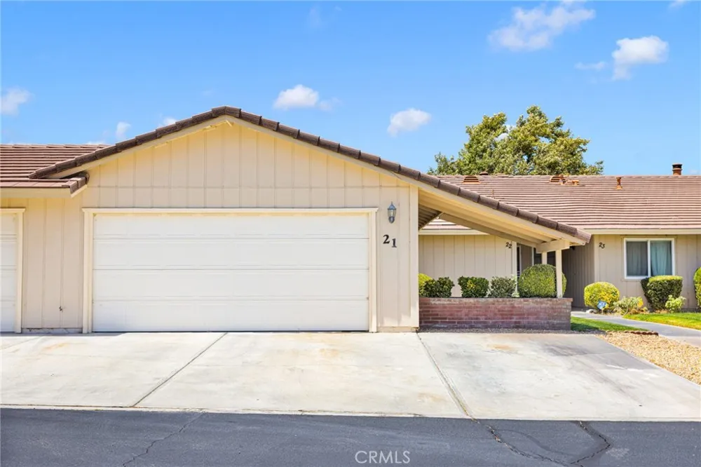 27535 Lakeview #21 Helendale, CA 92342