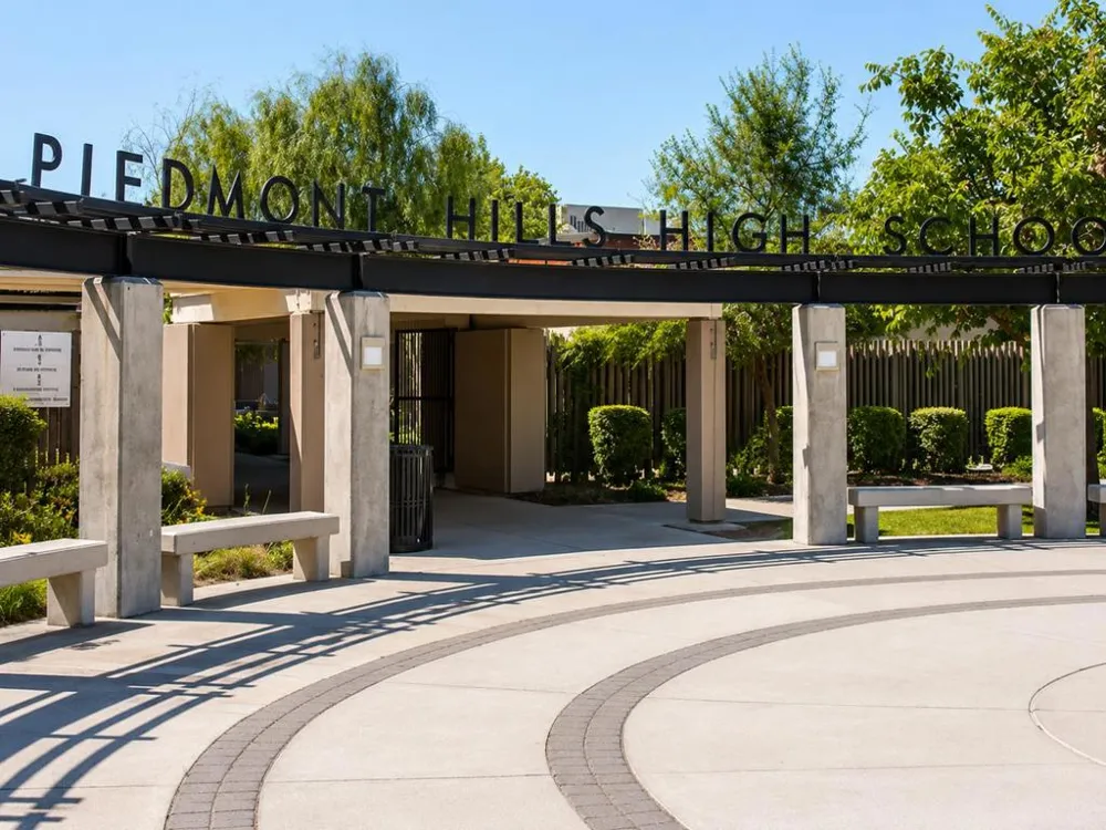 2789 Sierra Village Court San Jose, CA 95132