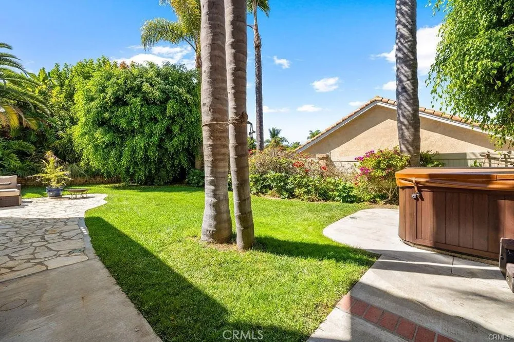 1203 Llano San Clemente, CA 92673