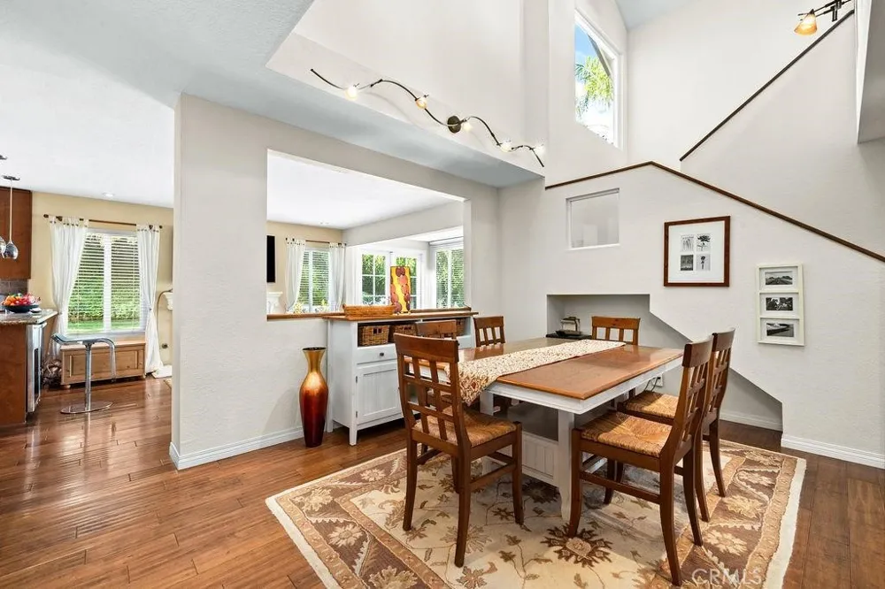 1203 Llano San Clemente, CA 92673