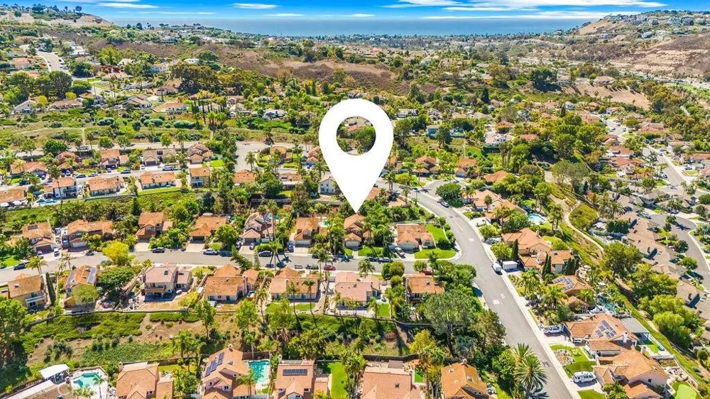 1203 Llano San Clemente, CA 92673