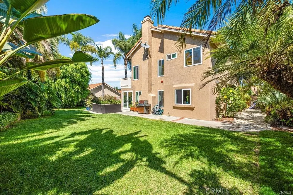 1203 Llano San Clemente, CA 92673