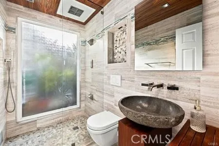 1203 Llano San Clemente, CA 92673