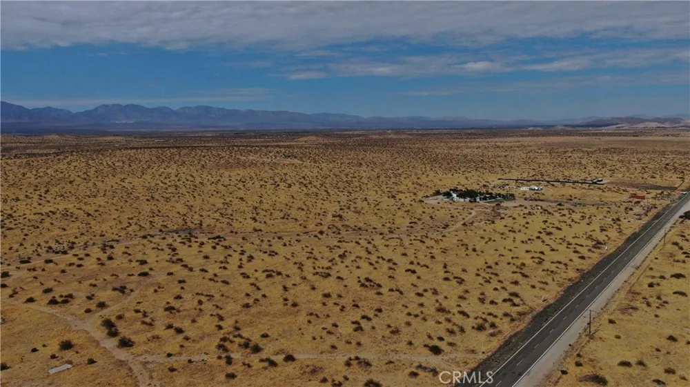 22500 E Ave O Black Butte, CA 93591