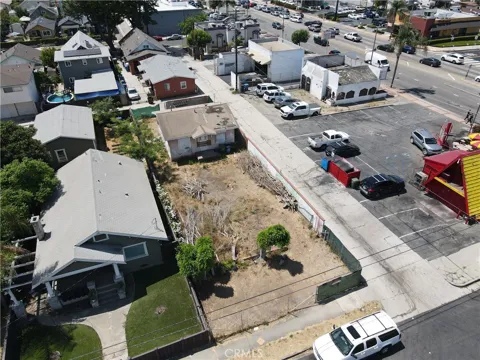 675 W Sepulveda