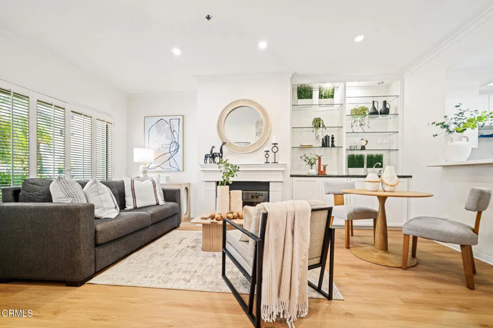 111 S Oak Knoll Avenue #107 Pasadena, CA 91101