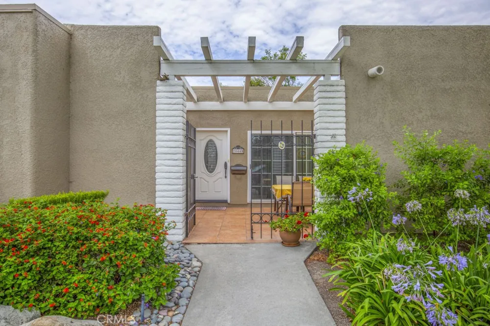 2044 Via Mariposa E #B Laguna Woods, CA 92637