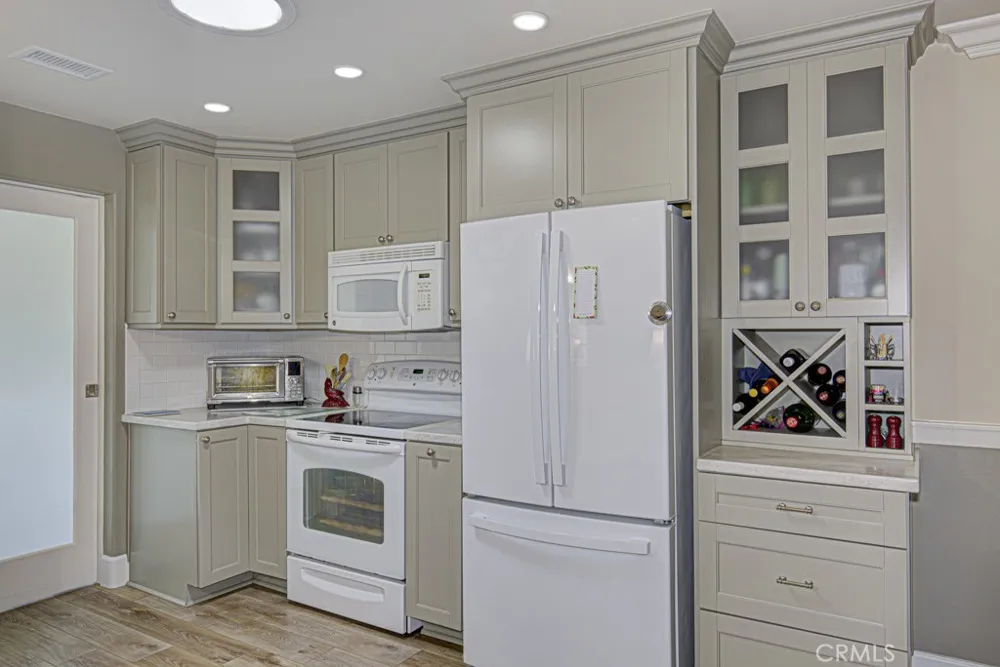 2044 Via Mariposa E #B Laguna Woods, CA 92637