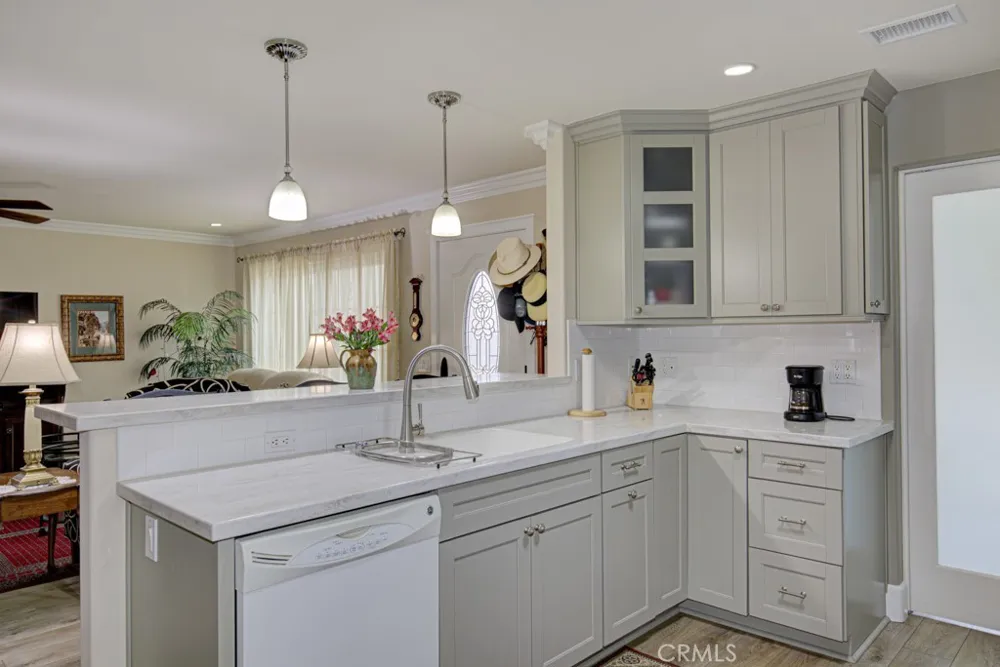 2044 Via Mariposa E #B Laguna Woods, CA 92637