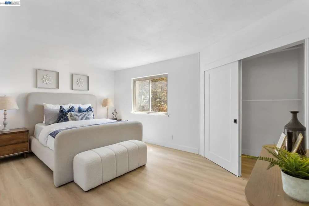14715 Doolittle Dr San Leandro, CA 94577