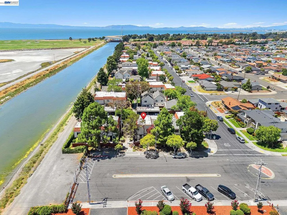 14715 Doolittle Dr San Leandro, CA 94577