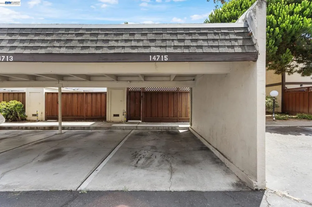 14715 Doolittle Dr San Leandro, CA 94577