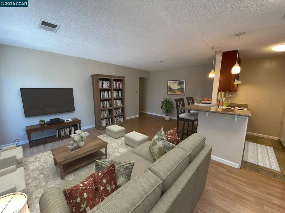 2118 Peppertree Way Antioch, CA 94509
