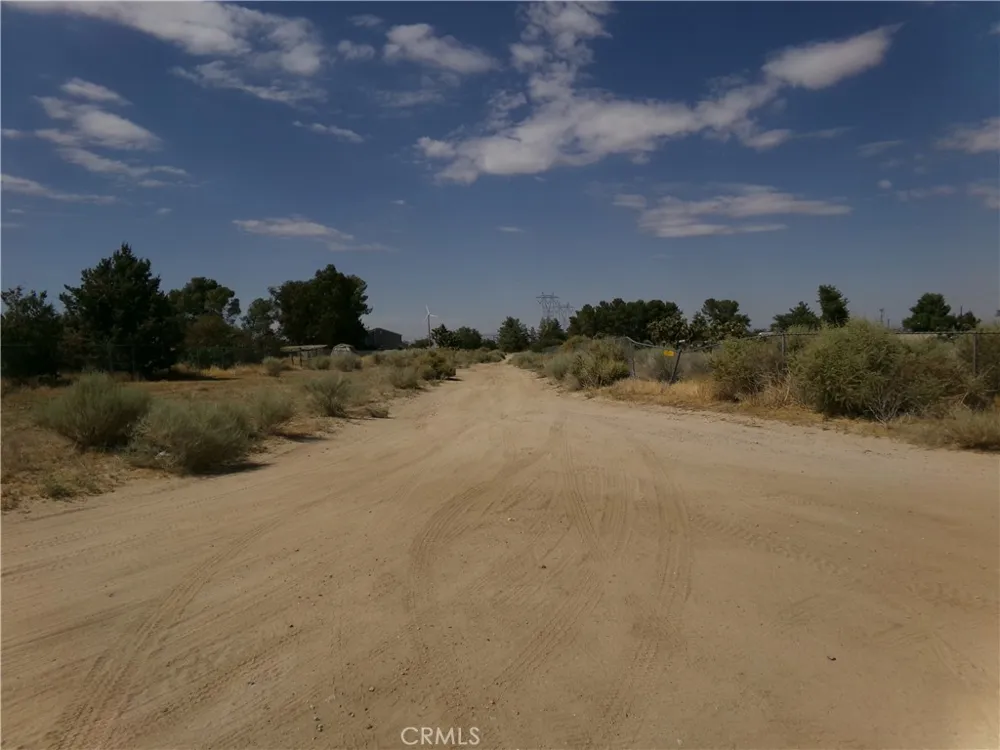 Rancho Road Phelan, CA 92371