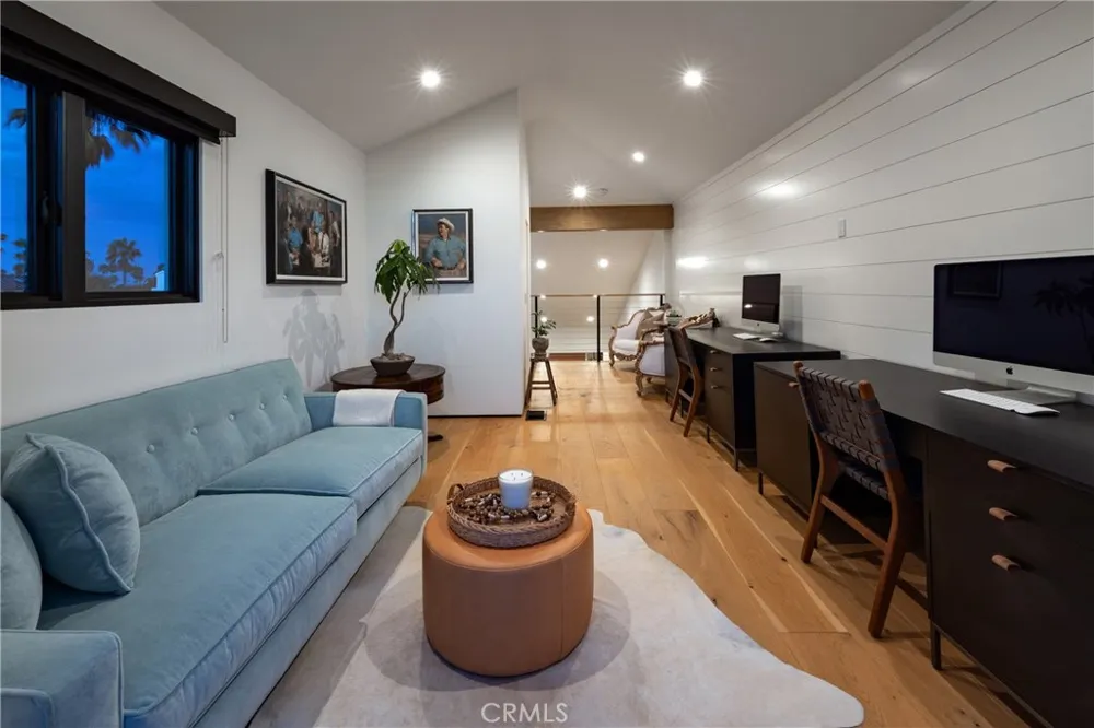 122 22nd Street Huntington Beach, CA 92648