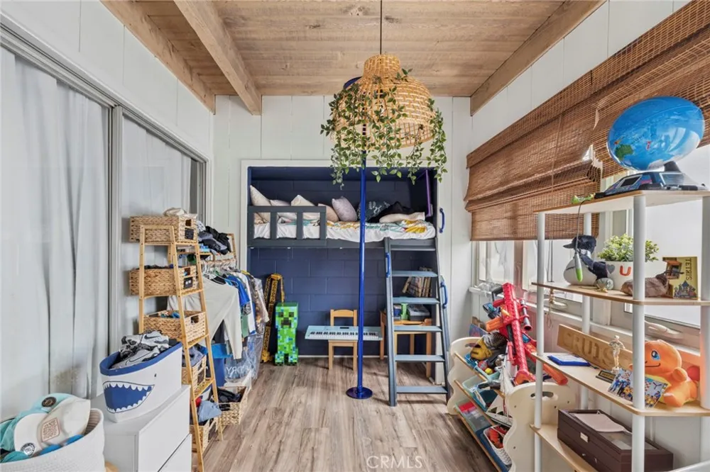 122 Agate Newport Beach, CA 92662