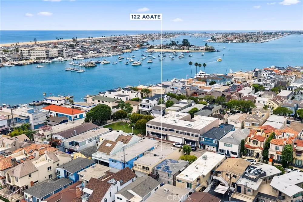122 Agate Newport Beach, CA 92662