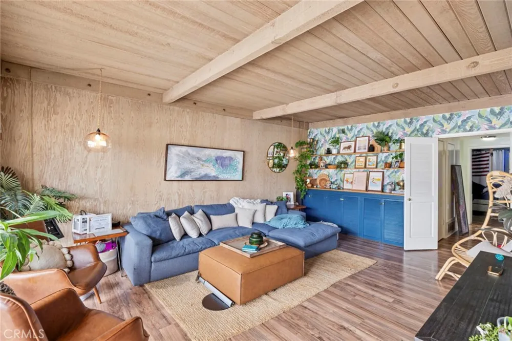 122 Agate Newport Beach, CA 92662