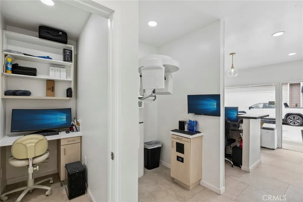 122 Agate Newport Beach, CA 92662