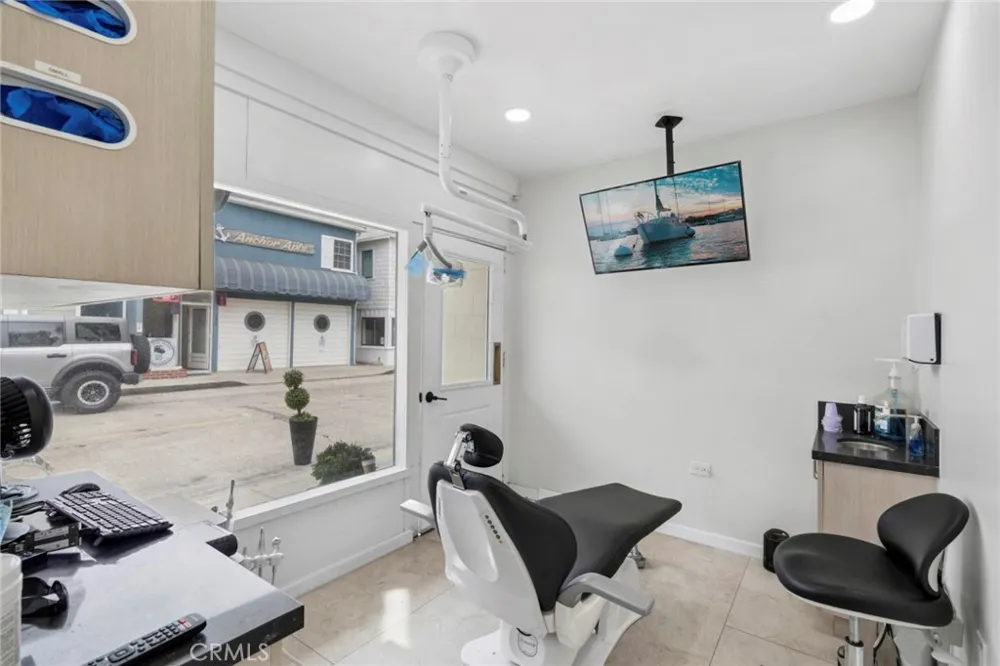 122 Agate Newport Beach, CA 92662
