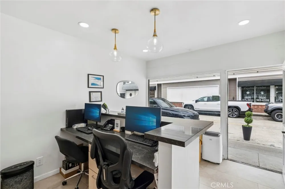 122 Agate Newport Beach, CA 92662