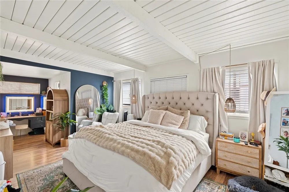 122 Agate Newport Beach, CA 92662