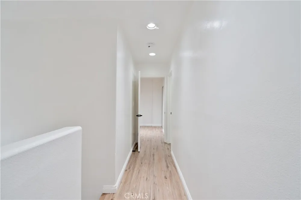 7050 S La Cienega Boulevard #6 Inglewood, CA 90302