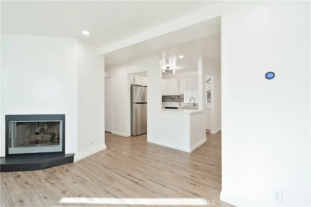 7050 S La Cienega Boulevard #6 Inglewood, CA 90302
