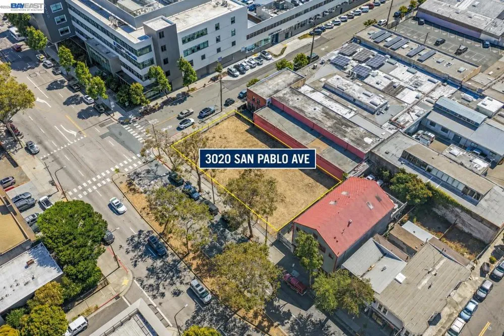 3020 San Pablo Ave Berkeley, CA 94702