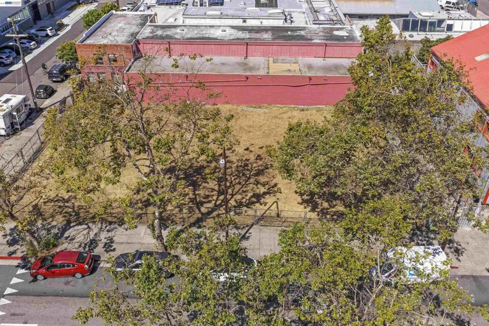 3020 San Pablo Ave Berkeley, CA 94702