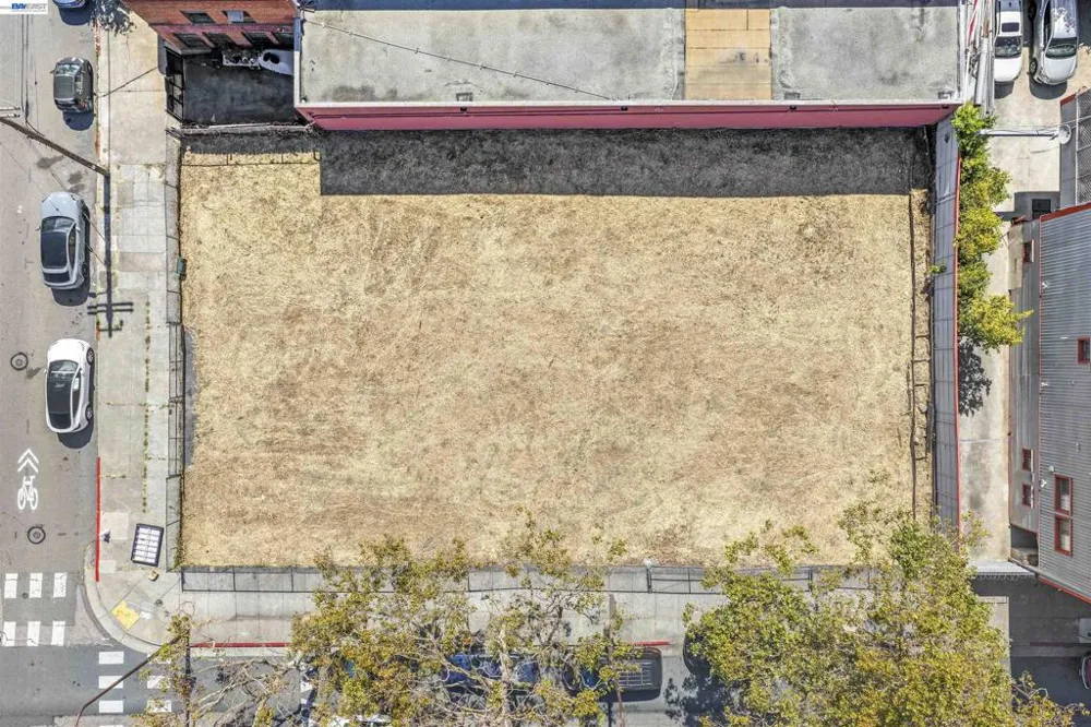 3020 San Pablo Ave Berkeley, CA 94702
