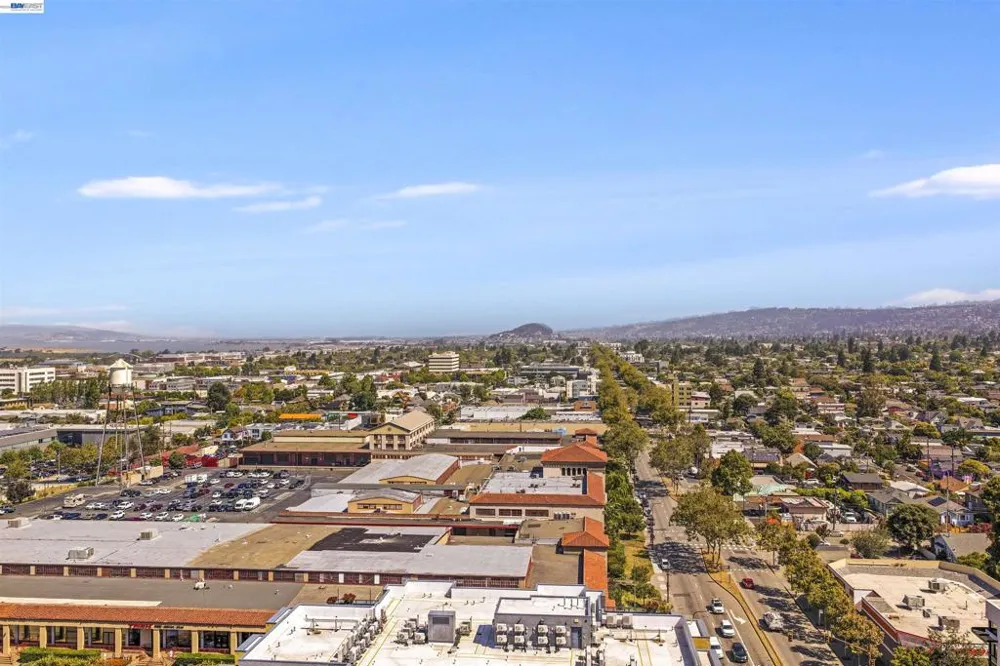 3020 San Pablo Ave Berkeley, CA 94702