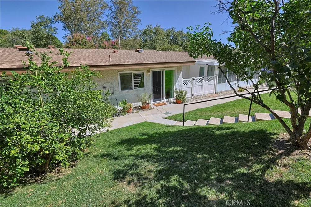 19368 Avenue Of The Oaks Newhall, CA 91321