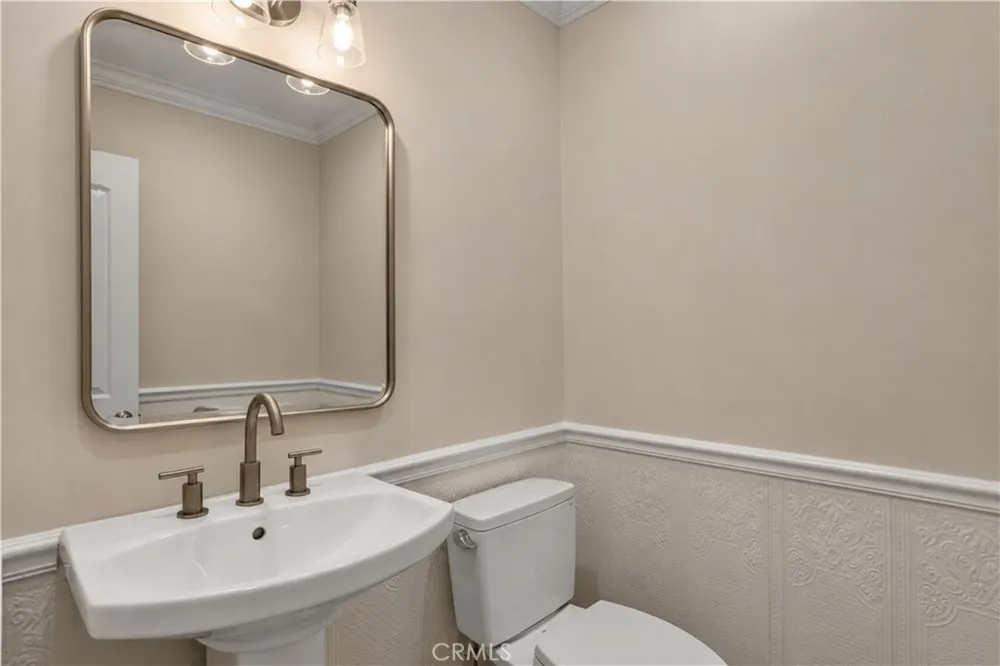 9761 Eastwood Villa Park, CA 92861