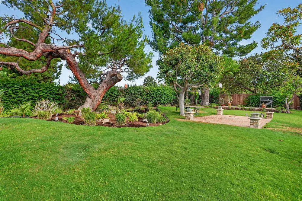 9761 Eastwood Villa Park, CA 92861