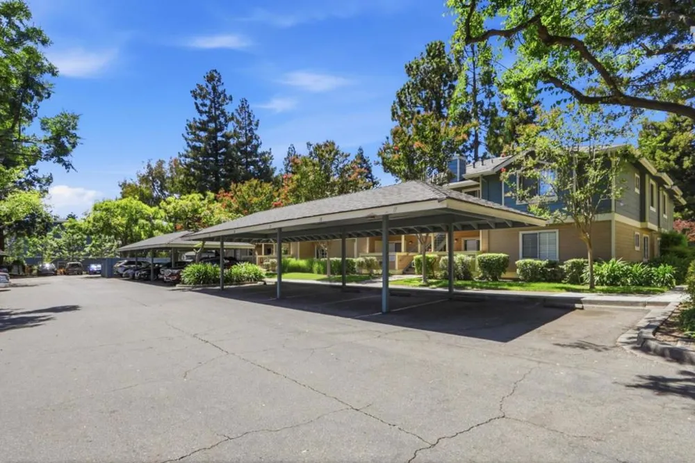 2728 Somerset Park Circle San Jose, CA 95132